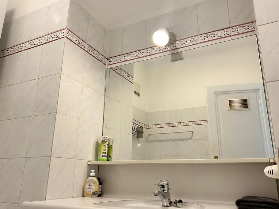 90 M2 Spacious Apartment With Free Parking Vienna 0*,